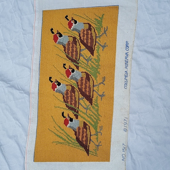 Vintage needle point, Columbia Minerva Corp 1971, quails, hunting - Picture 1 of 10